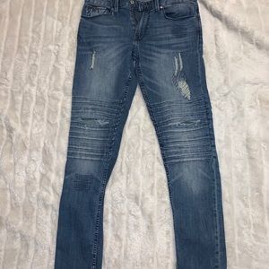 Distressed men’s jeans